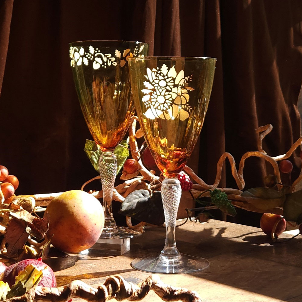 Autumn Gold Wine Glasses